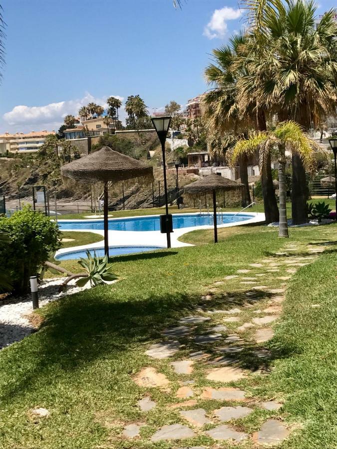 Relax Frente Al Mar Apartment Benalmadena Luaran gambar
