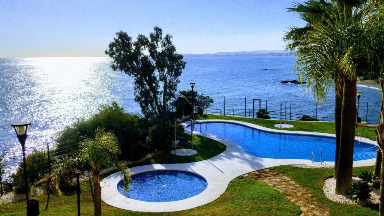 Relax Frente Al Mar Apartment Benalmadena Luaran gambar